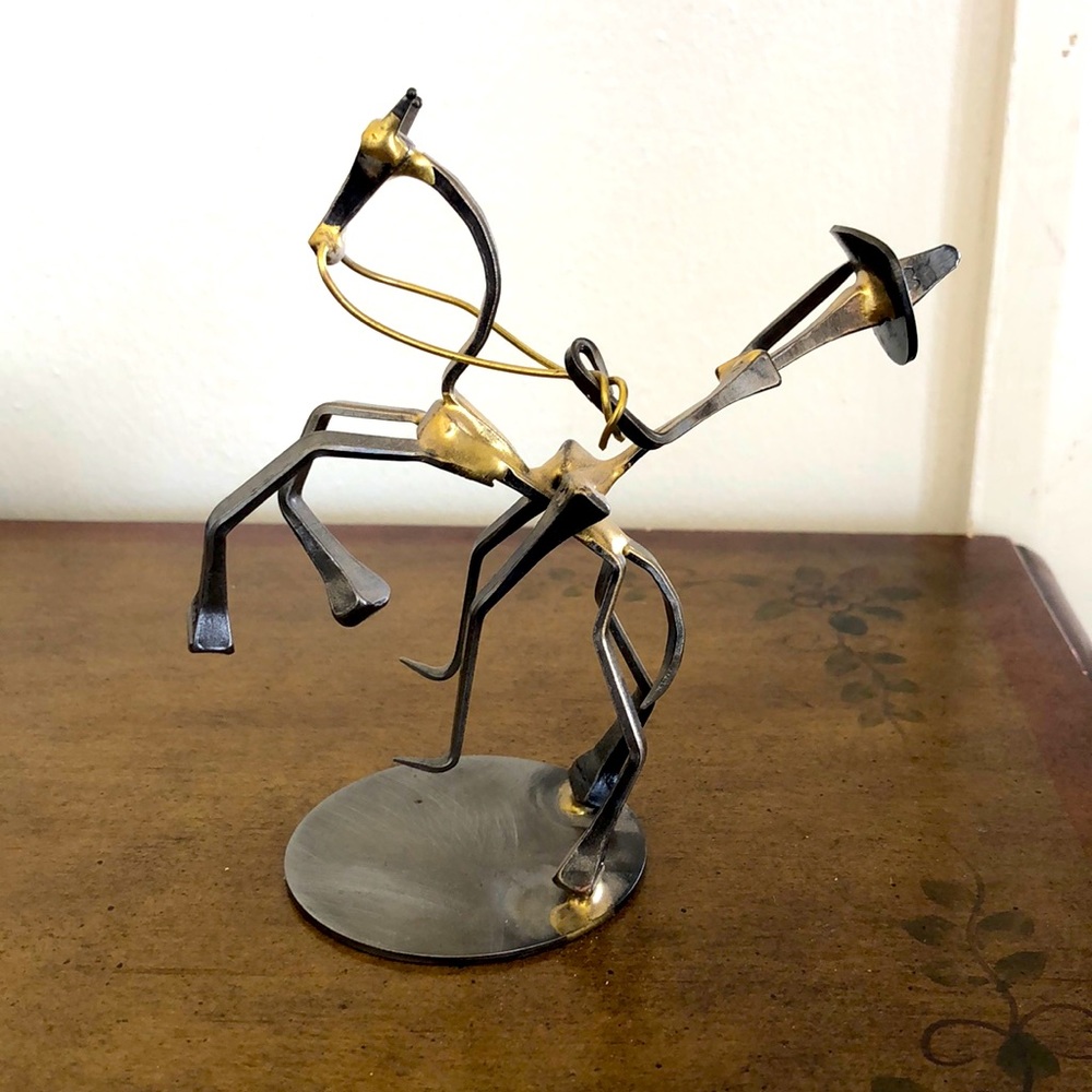 Horseshoe nail figurine EUC